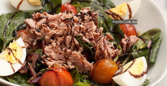 Салат с тунцом
