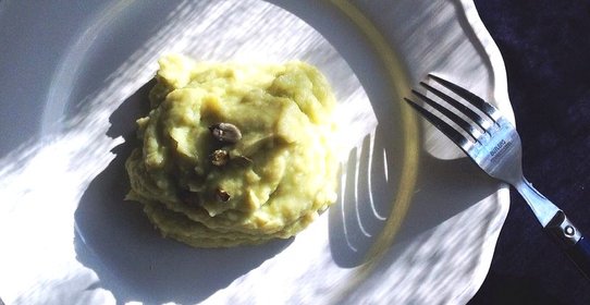 Картофельное пюре с авокадо