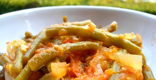 Тушеная стручковая фасоль
