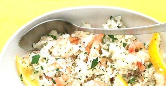 Креветки с лимоном и рисом