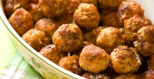 Шарики из говядины с мягким сыром