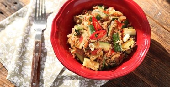 Кабачки с рисом и овощами