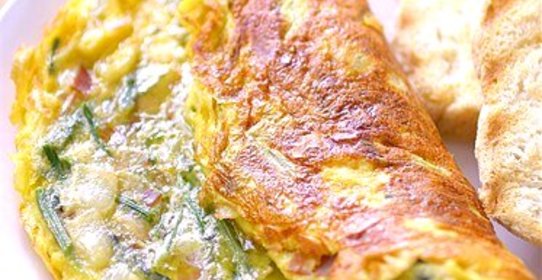 Омлет со спаржей