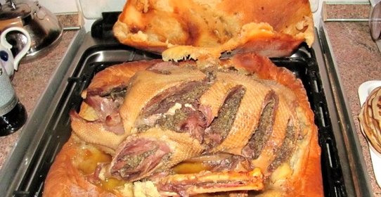 Гусь в тесте