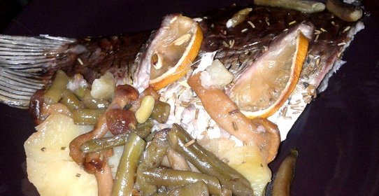 Карп запеченный в фольге