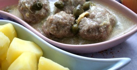 Подкопченные котлетки с каперсами