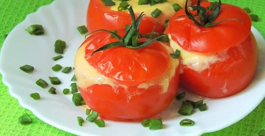 Помидоры запеченные в микроволновке