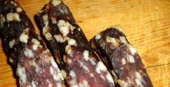 Сыровяленая колбаса в домашних условиях