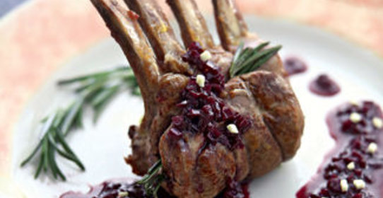 Заварные вареники с клубникой