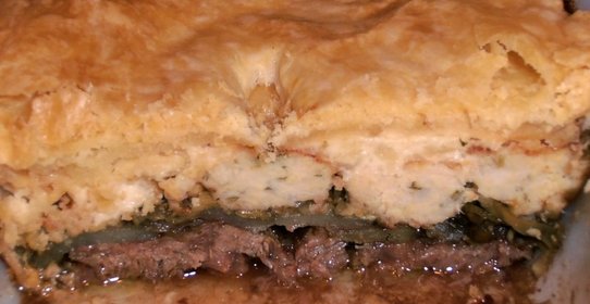 Мясной каламбур из курицы и говядины