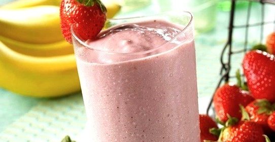 Кокосовый смузи с малиной