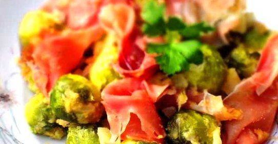 Брюссельская капуста с ветчиной