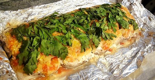 Треска, запеченная в фольге