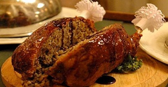 Курица, фаршированная гречкой