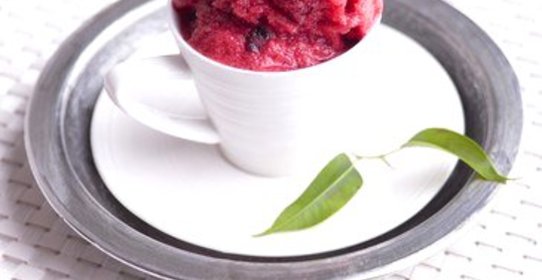 Вишневый шербет с белым вином