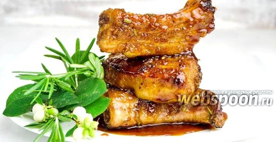 Свиные рёбрышки в маринаде из лука и чеснока