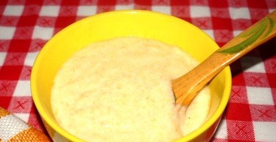 Кукурузная каша с сулугуни