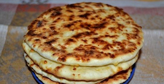 Сырные лепешки
