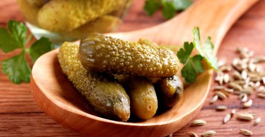 Закатка корнишонов