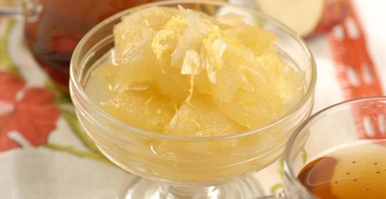 Яблочное варенье с миндалем