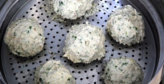 Куриные тефтели на пару