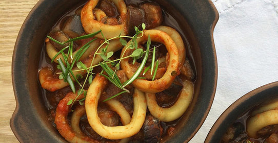 Кальмары с баклажанами