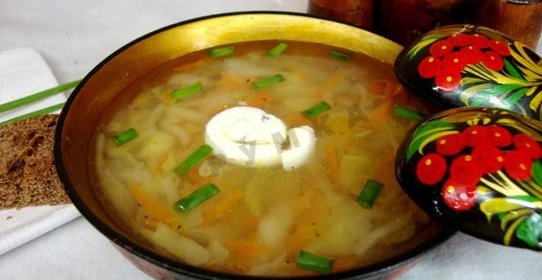 Щи из капусты с курицей в мультиварке