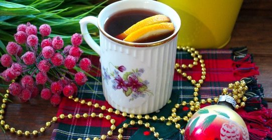 Глинтвейн с корицей и имбирем