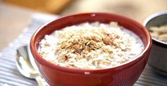 Овсянка с кефиром на завтрак