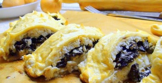 Пирог с треской из слоеного теста