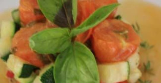 Летний рататуй с апельсиновым соусом