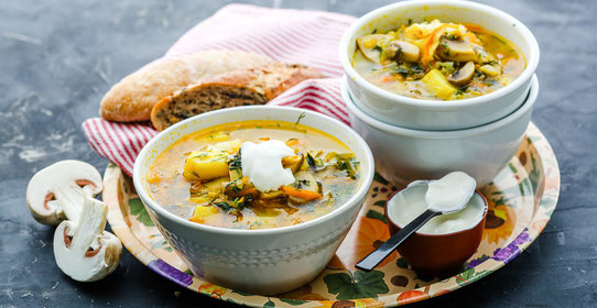 Щи из молодой капусты постные