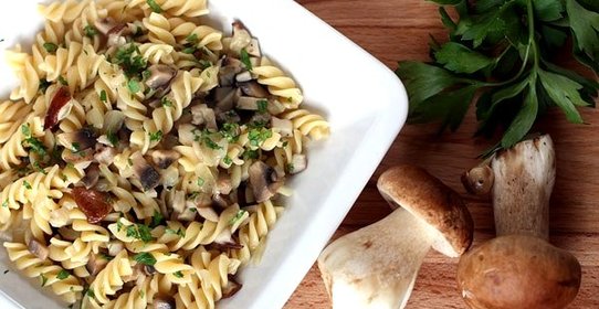 Паста с белыми грибами