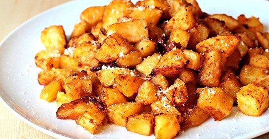 Жареный картофель с пармезаном