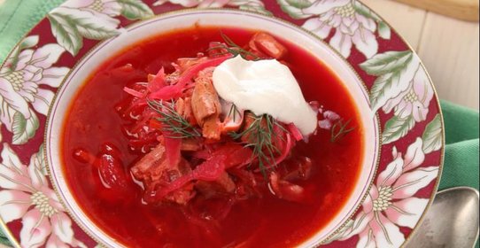 Обжигающий украинский борщ