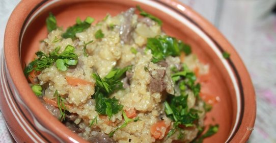 Пшеничная каша с мясом в мультиварке