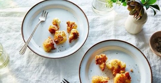 Запеченная цветная капуста с пармезаном