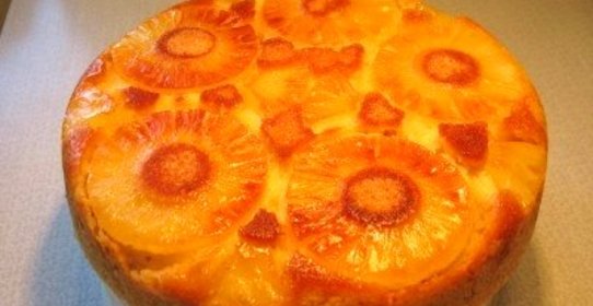 Пирог с ананасами в мультиварке