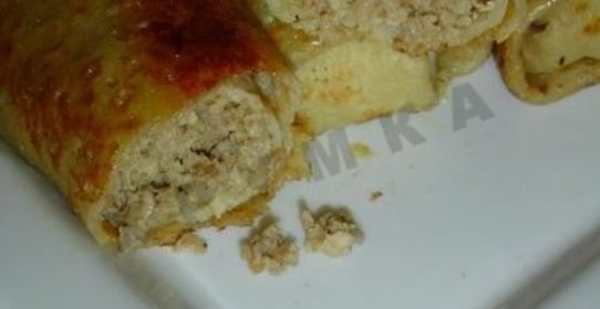 Бархатные блинчики с фаршем и грибами