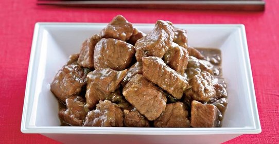 Свинина, тушенная по-красному