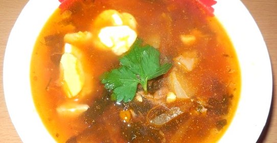 Борщ в мультиварке со щавелем