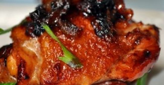 Курица в кока-коле с карамелизованным луком по-Шанхайски