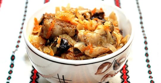 Бигос из квашеной капусты