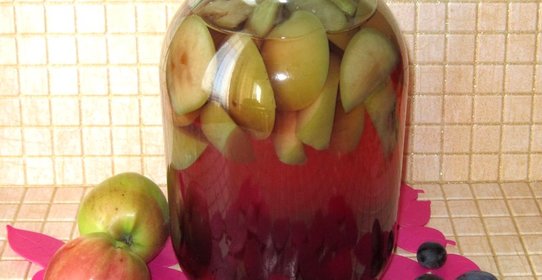Яблочно-сливовый компот на зиму