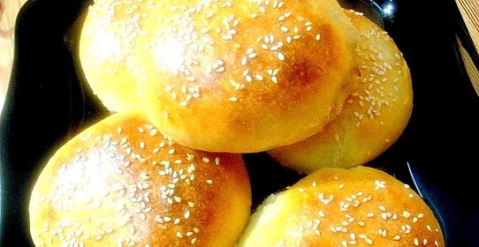 Пирожки дрожжевые на сухом молоке