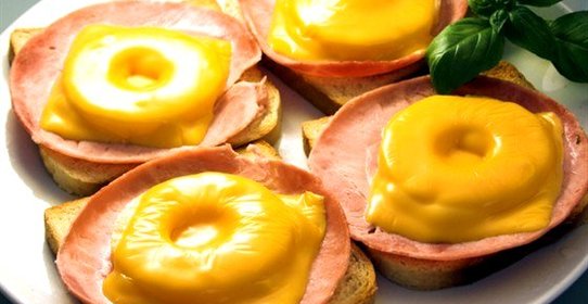 Гренки с ананасом