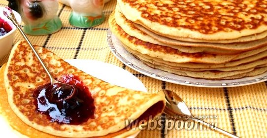 Манные дрожжевые блины