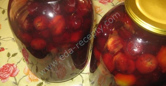 Сливовый компот из сливы на зиму с косточками