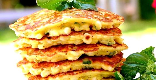 Кукурузный пирог с базиликом