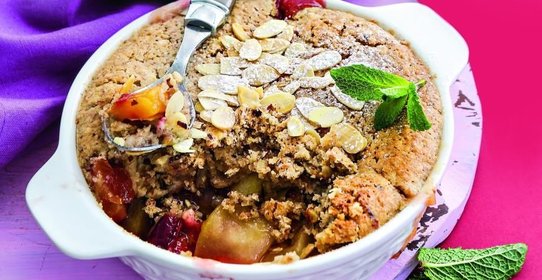 Коблер с фруктами